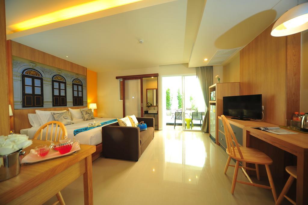 Ratana Hotel Rassada, Phuket Town- Sha Extra Plus Exterior photo