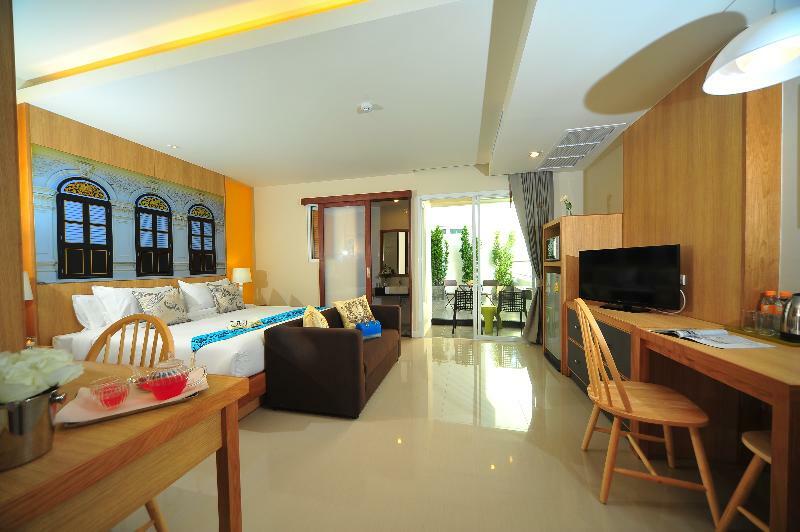 Ratana Hotel Rassada, Phuket Town- Sha Extra Plus Exterior photo